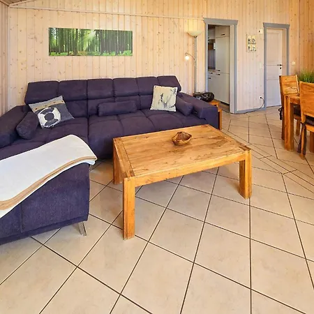 Vakantiehuis In With Sauna